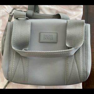 Dagne Dover XS Sage Landon